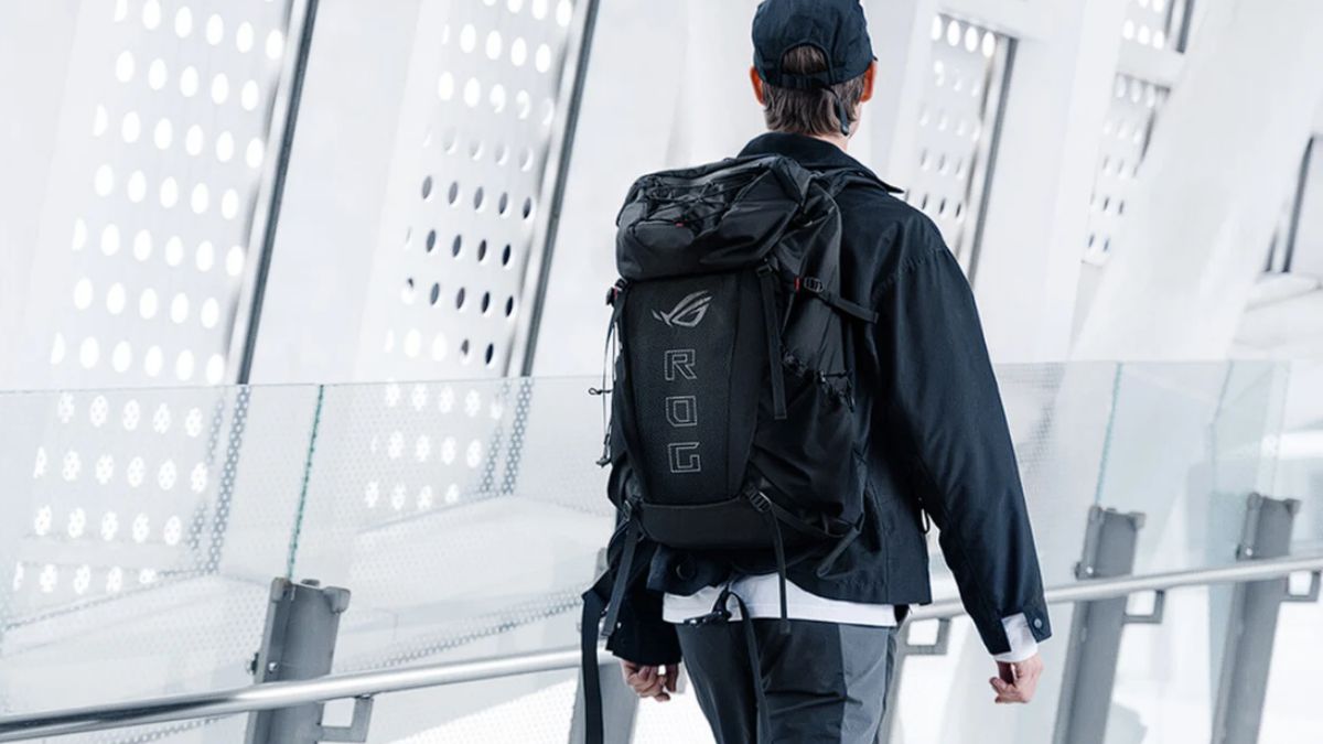 ASUS ROG Archer ErgoAir Gaming Backpack Unveiled